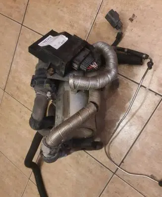 Volvo V70 Auxiliary pre-heater (Webasto) 30665247 101384 3731603002