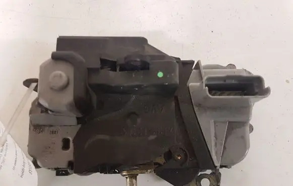 Citroen Xsara Picasso Front door lock