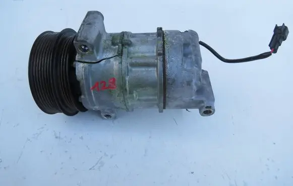 Volvo S90, V90 Air conditioning (A/C) compressor (pump) P32130690