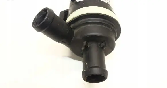 Audi A4 S4 B8 8K Electric auxiliary coolant/water pump 059121004J