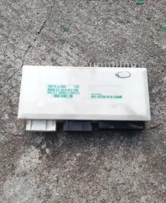 BMW 5 E39 Comfort/convenience module 61356913520 60837710HW