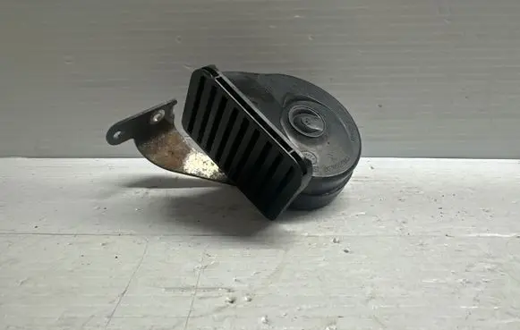 Volvo S90, V90 Horn signal 31662952