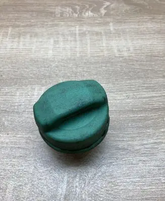 Audi A6 S6 C5 4B Fuel tank cap 4A0201553A