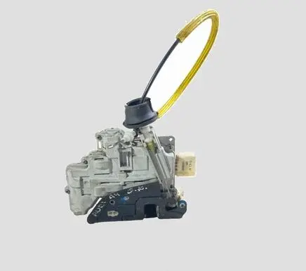 Audi A6 S6 C6 4F Rear door lock 4F0839015A
