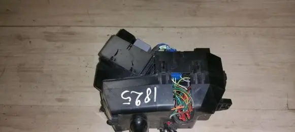 Ford Mondeo Mk III Fuse box set
