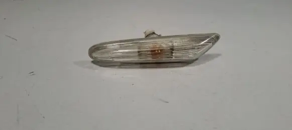 BMW 5 E60 E61 Front fender indicator light 6932997
