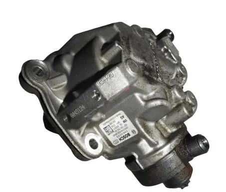 Audi A8 S8 D5 Fuel injection high pressure pump 057130755AN 0445010879