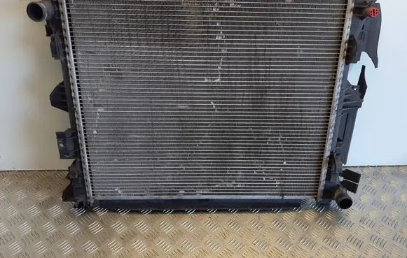 Chrysler Grand Voyager V Coolant radiator