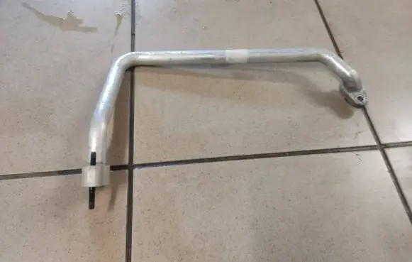Hyundai Kona I Air conditioning (A/C) pipe/hose