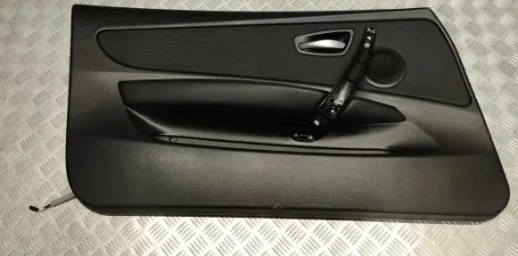 BMW 1 E82 E88 Front door card panel trim 51419121233