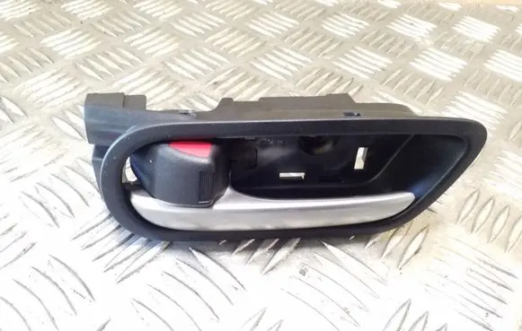 Mazda 3 II Rear door interior handle