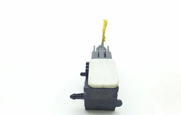 Hyundai Santa Fe Airbag deployment crash/impact sensor 959202B000