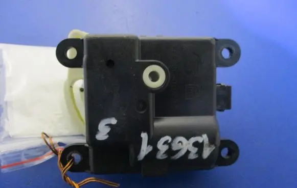 Nissan Sentra B16 Interior heater climate box assembly 3K01030840