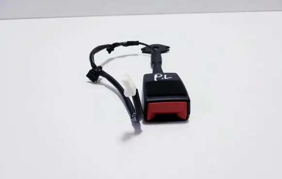 Nissan Qashqai J12 Front seatbelt buckle 34331189E