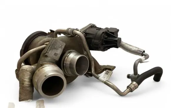 BMW 3 F30 F35 F31 Turbo 7637563