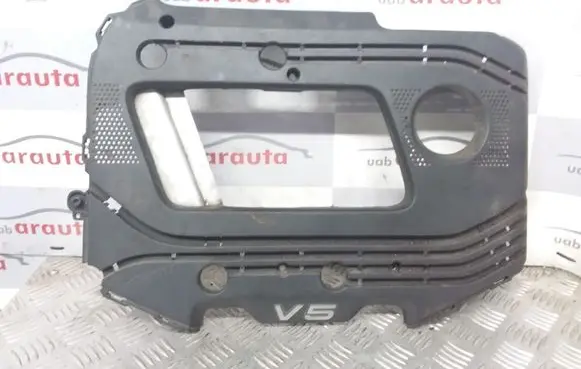 Volkswagen Golf IV Engine cover (trim)
