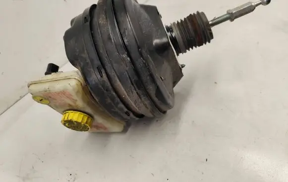 Audi A6 S6 C6 4F Brake booster 4F0612105G
