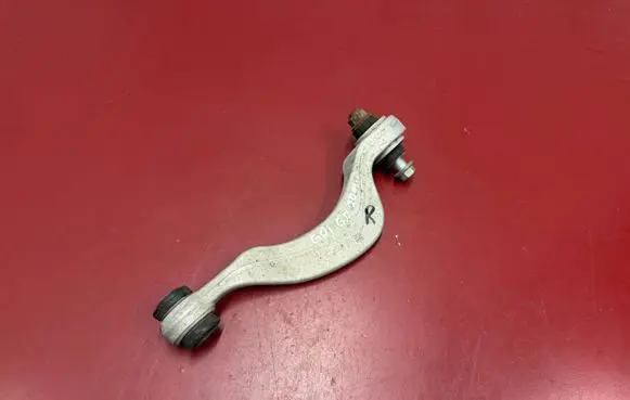BMW X3 G01 Rear control arm 6871012 33326871012