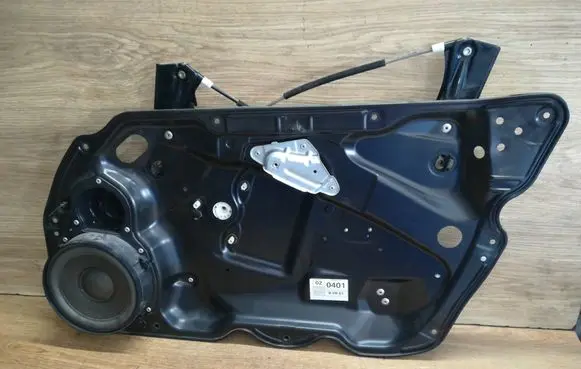 Volkswagen PASSAT B6 Front door window regulator with motor 3C1837756L 981220109