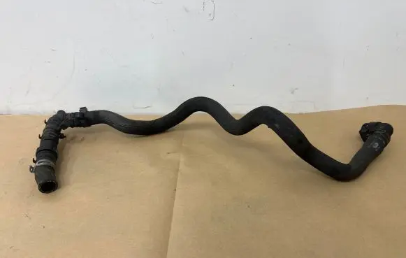 Land Rover Range Rover Sport L494 Engine coolant pipe/hose FPLA8C480CD