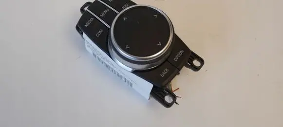 BMW 5 G30 G31 G38 Head unit multimedia control 9490075