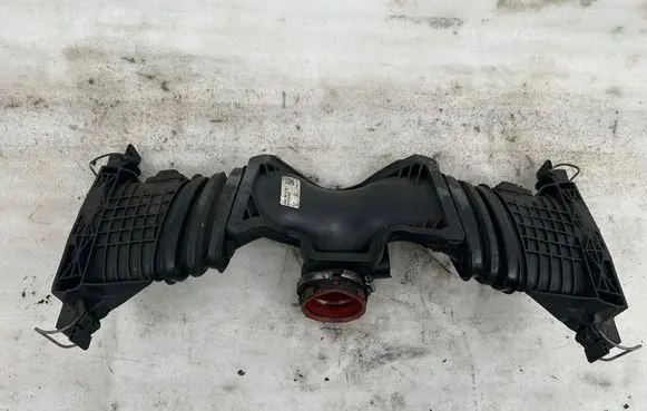 Mercedes-Benz E C207 W207 Turbo air intake inlet pipe/hose A6420900142 861200001