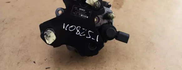 BMW 5 E60 E61 Fuel injection high pressure pump 0445010073 CP3S3 CP3