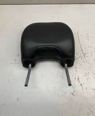 Volvo S60 Front seat headrest 