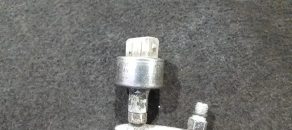 Air conditioning (A/C) pressure sensor