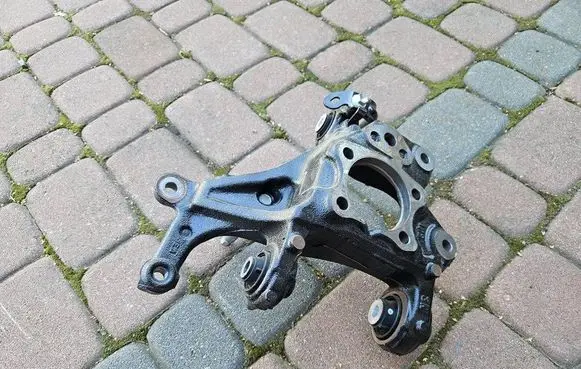 Toyota Camry VIII XV70 Rear wheel hub spindle/knuckle OPELCZESCI.com-D51
