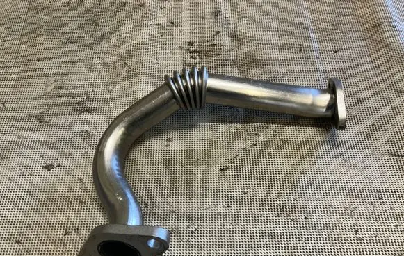 Volkswagen Crafter EGR valve line/pipe/hose 03L131521AR
