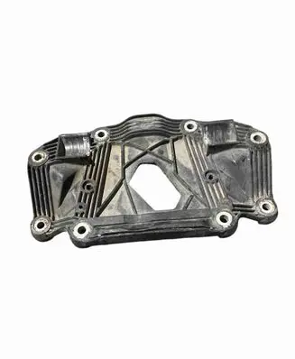Volvo XC70 Rear differential mounting bracket 30639931