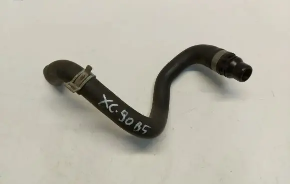 Volvo XC90 Engine coolant pipe/hose 31657715