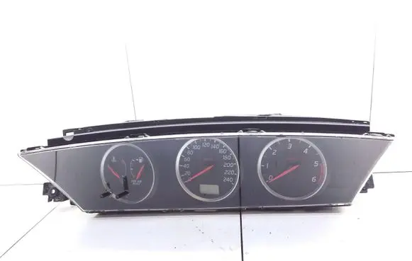 Nissan Primera Speedometer (instrument cluster) AV600 AU881