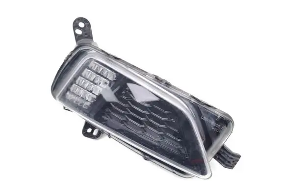 Volkswagen Polo VI Front fog light