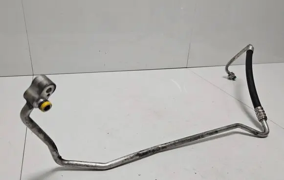 BMW 5 E60 E61 Air conditioning (A/C) pipe/hose 9117130