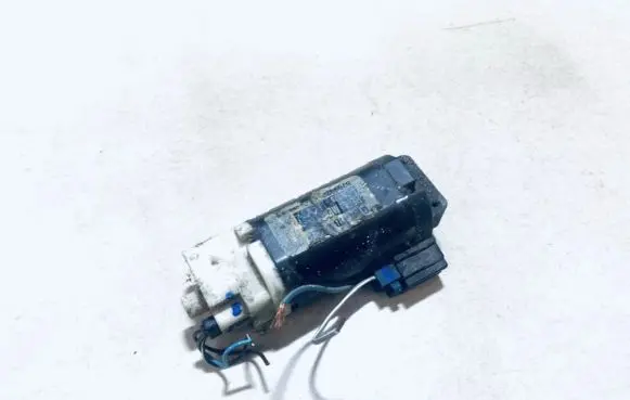 Chrysler 300M Seat adjustment motor 5709920 8-82520