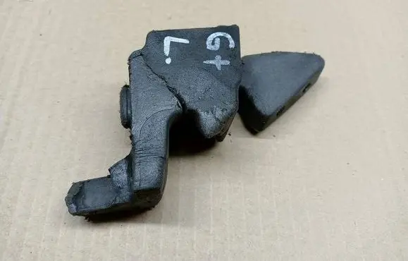 Fender end trim