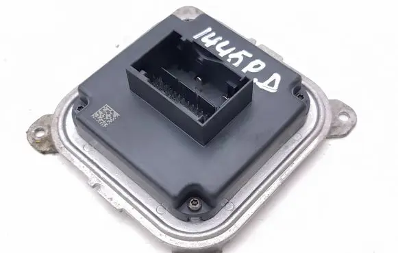 Renault Scenic E-Tech V LED ballast control module 260555572R