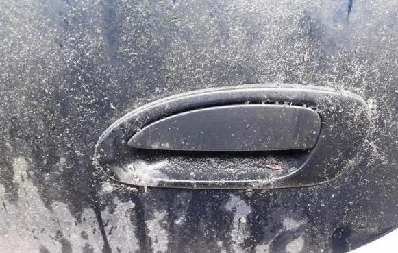 Mazda 323 Front door exterior handle