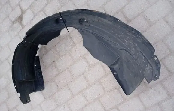 Fiat Freemont Front wheel arch liner splash guards 68087243AA