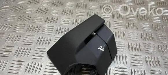 Volvo V70 Seat belt trim 