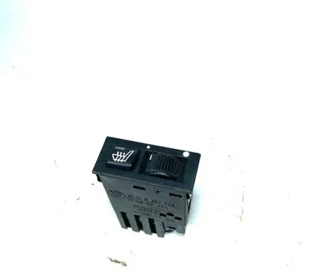 BMW 5 E39 Seat heating switch 8352259 61318352259 03055000