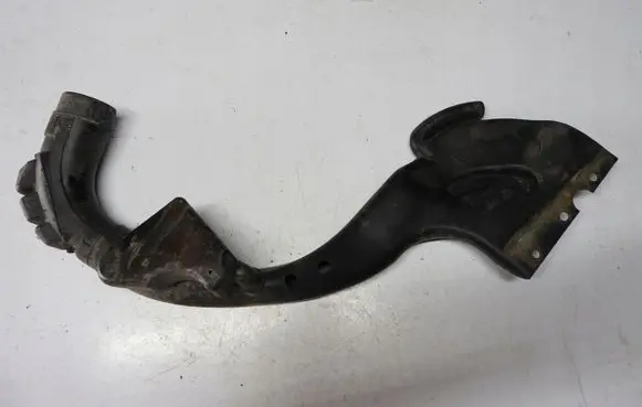 Nissan X-Trail T31 Intake resonator M9RC830