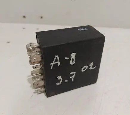 Audi A8 S8 D2 4D Other relay 4B0919471 5KG00656804