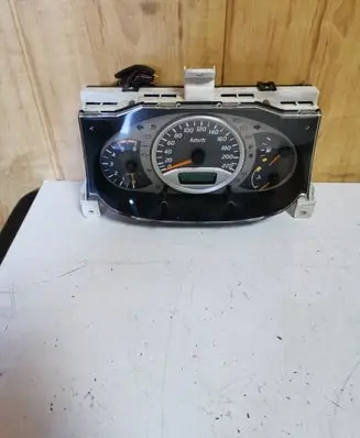 Nissan Almera Tino Speedometer (instrument cluster)