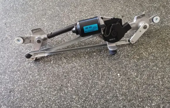 Hyundai Kona I Front wiper linkage and motor 98110C1950 98100J9000
