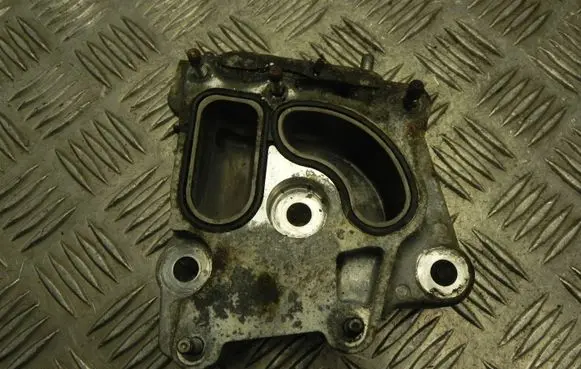 Alfa Romeo Giulietta EGR valve cooler bracket 55252553