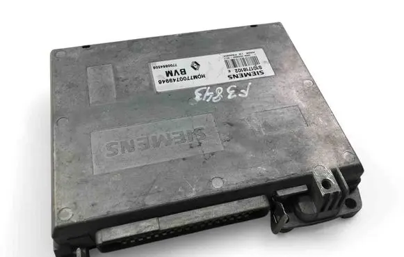 Renault 19 Engine control unit/module 7700749946 7700864508