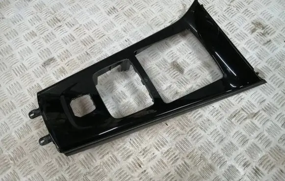 Mercedes-Benz A W177 Center console A1776801201 100022378 14122018